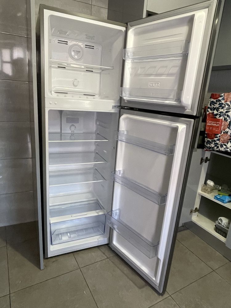 Frigorifico Princesse | Inox cinza | Nao forma gelo