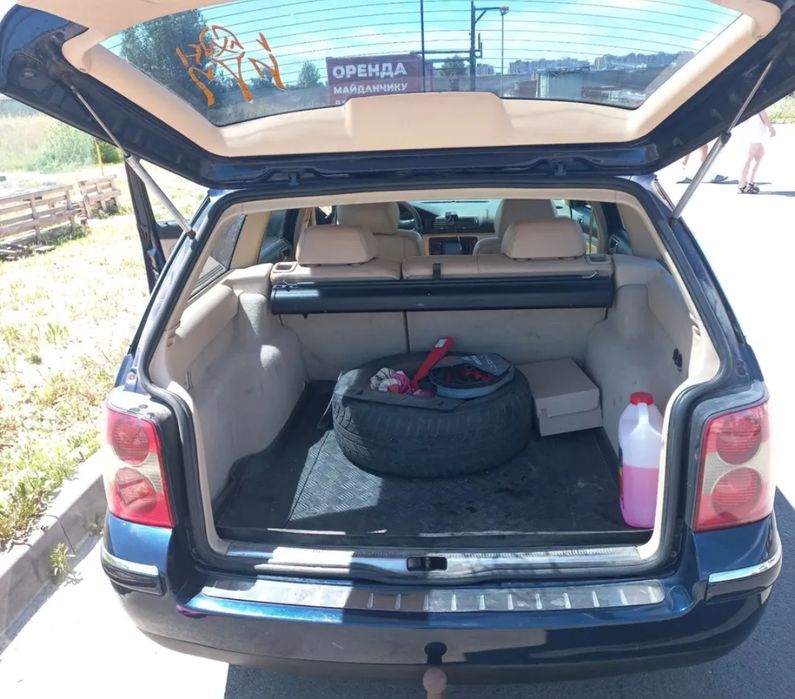 Продаю власний автомобіль Фольцваген пасат В5+