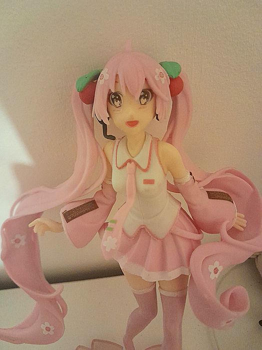 Figura Anime Hatsune Miku Sakura Edicion Nova
