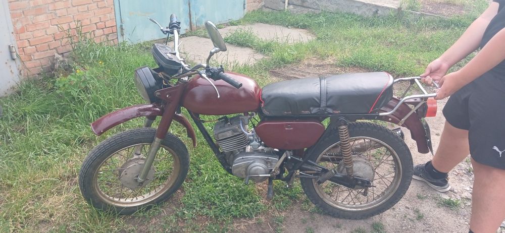 Продам Мінск 125