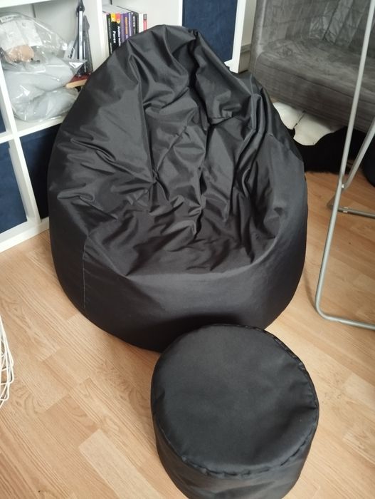 Puf pufa i podnóżek