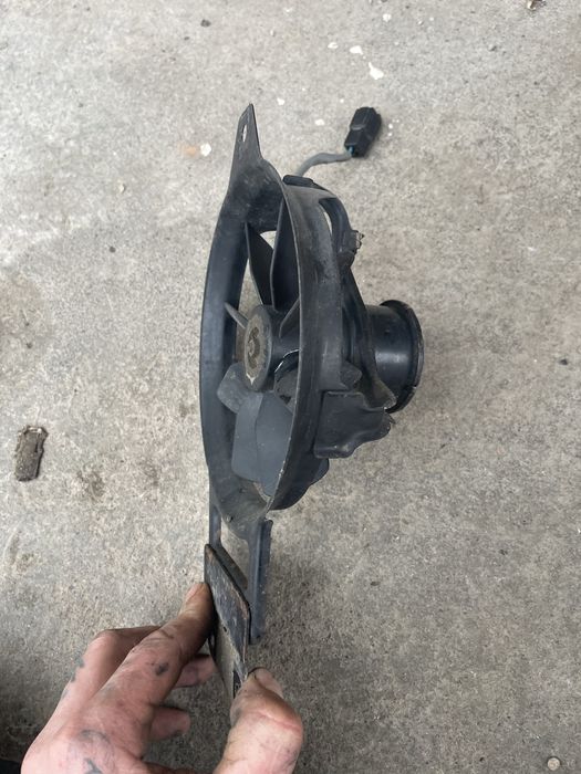 Вентилятор радіатора мотоцикла