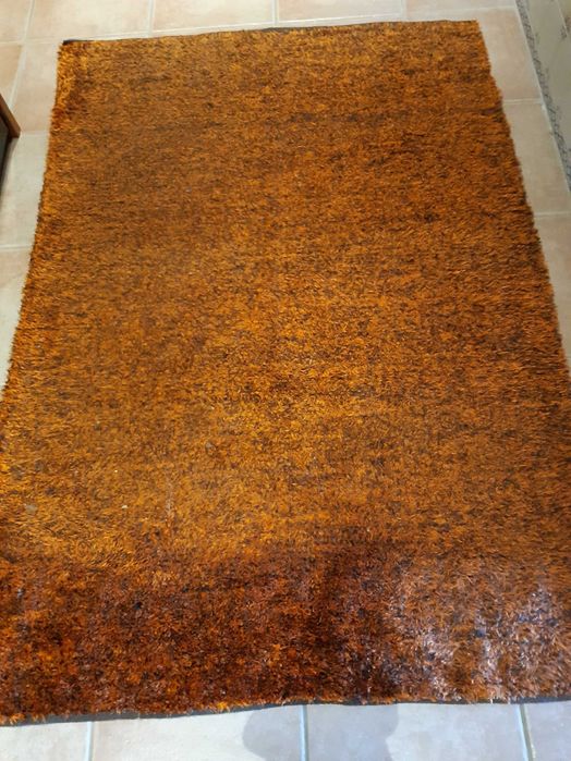 Duas carpetes de pêlo