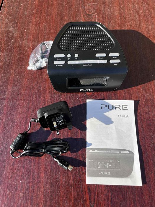 Nowy radiobudzik Pure Siesta Flow – elegancki design, funkcje DAB+/FM