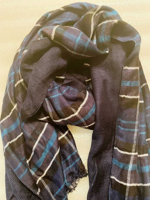 PNA Piękny Damski szal w granatową kratę