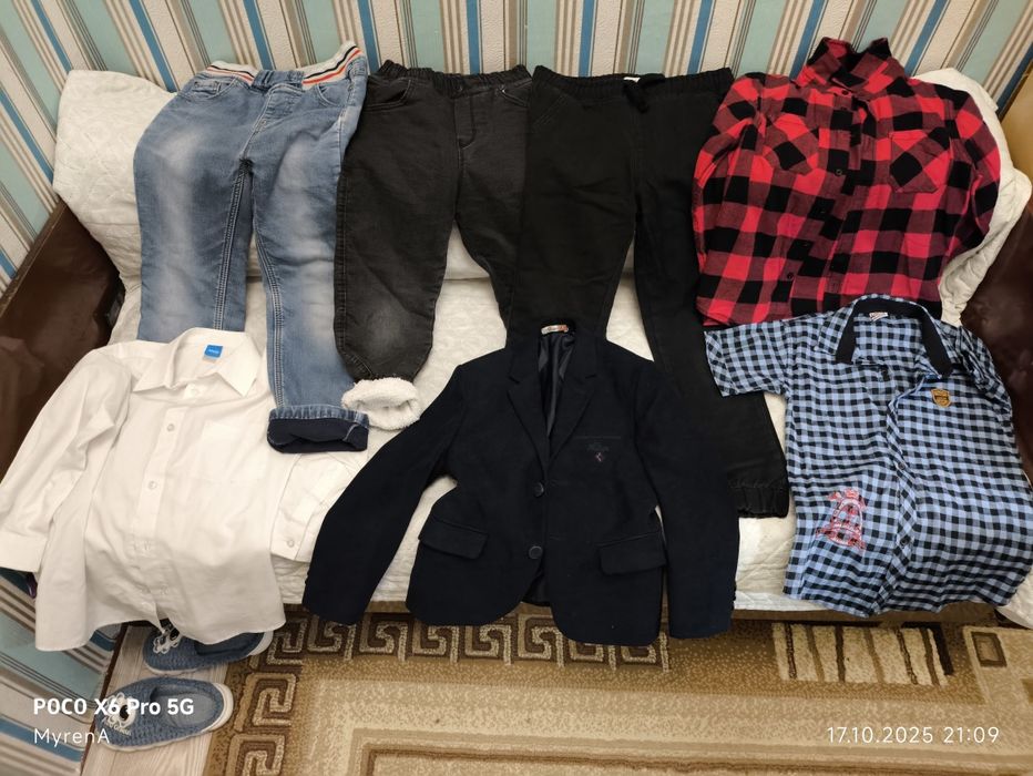 Продам багато речей на хлопчика 4-8 років