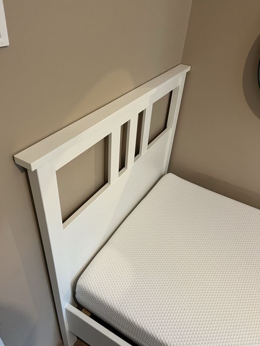 Łożko HEMNES Ikea 90/200 stan bardzo dobry!