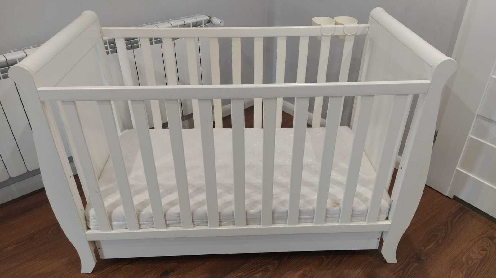łóżeczko dla niemowlaka 120x60 z białe - Misza - Polski Produkt