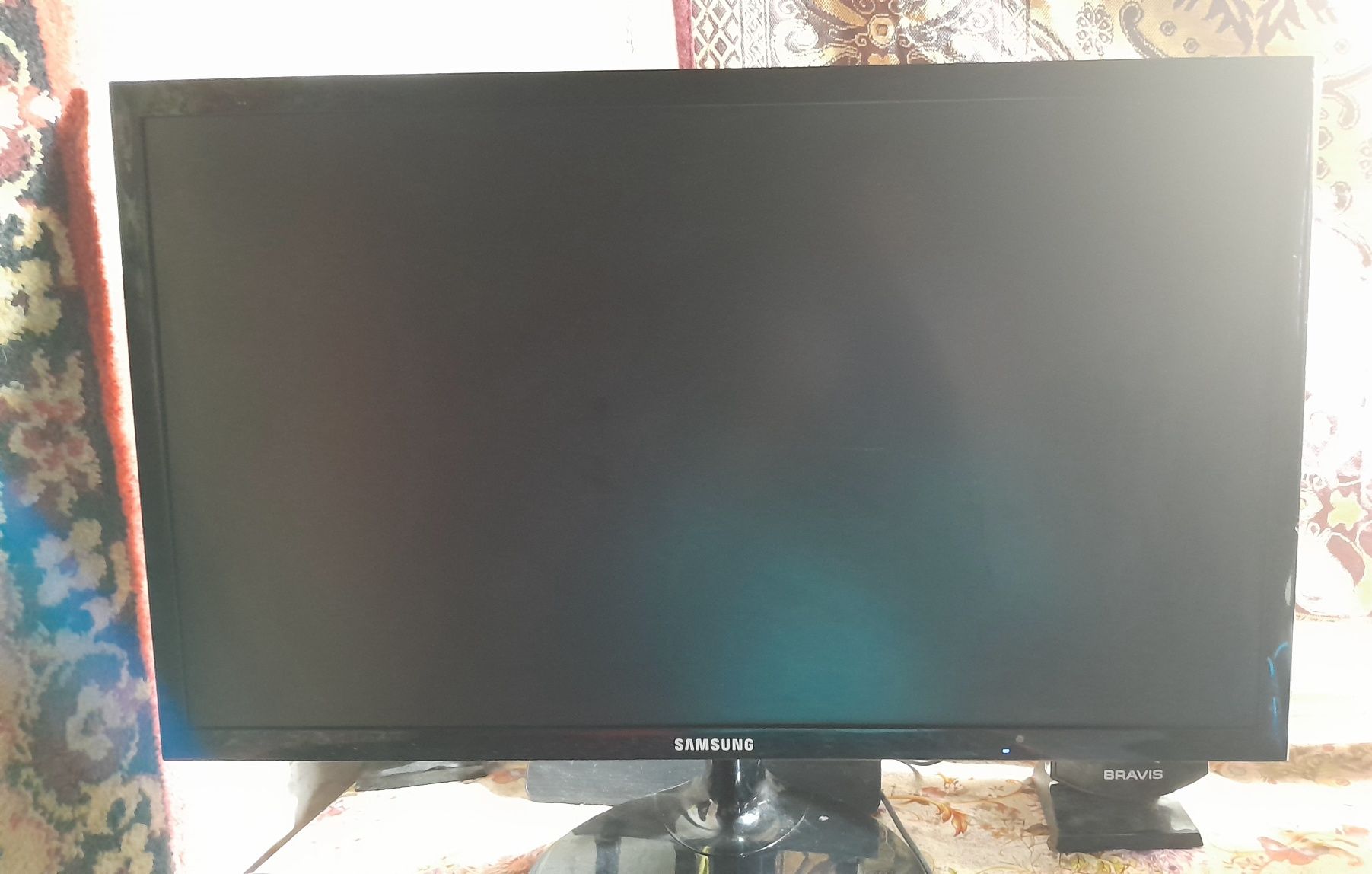 Монітор Samsung LS22F350F