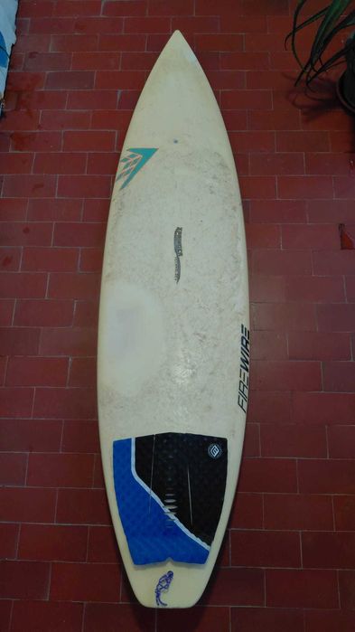 Firewire Surfboard 6’4” – Modelo Pro Taj Burrow