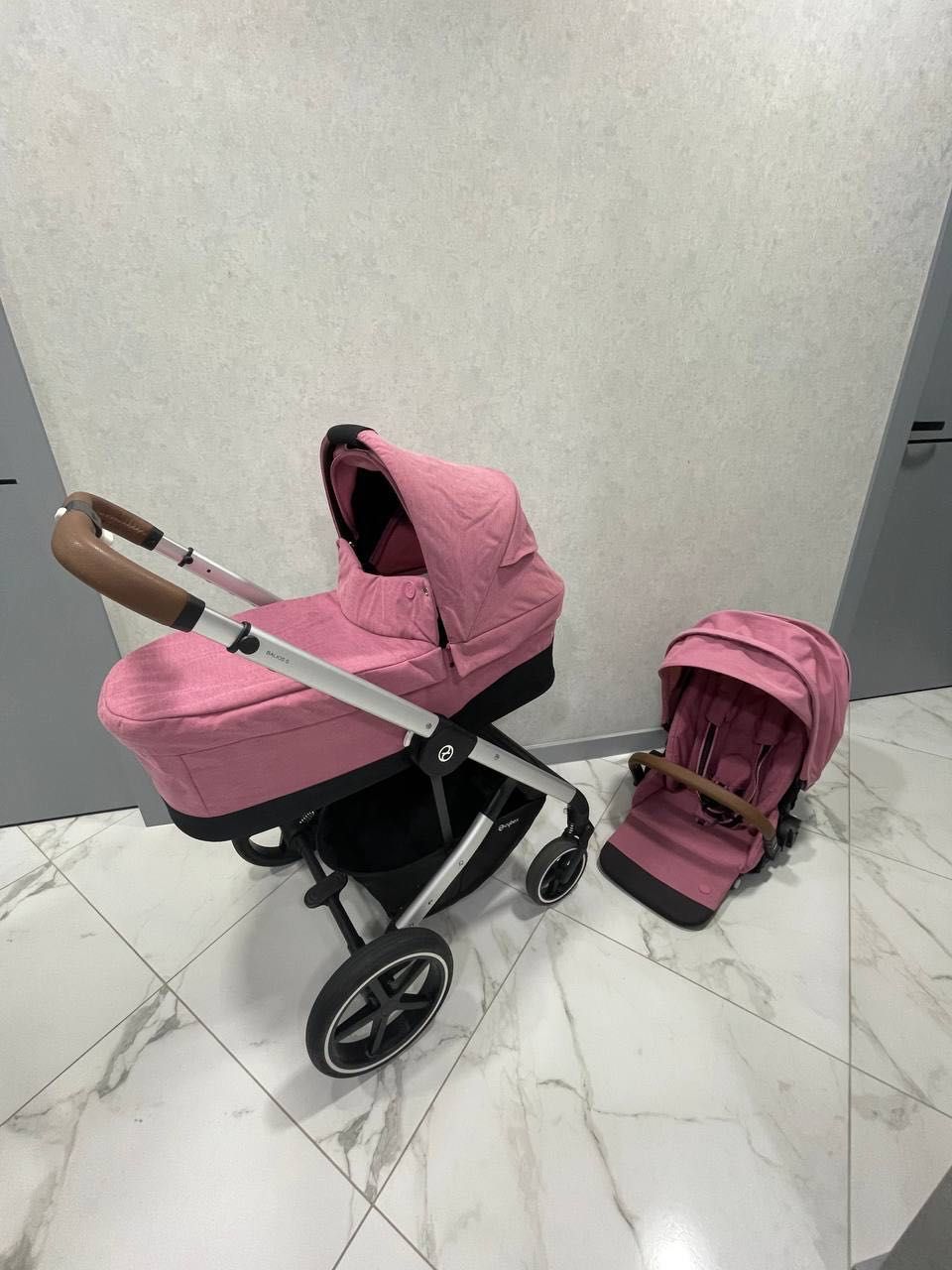 Каляска Cybex Balios