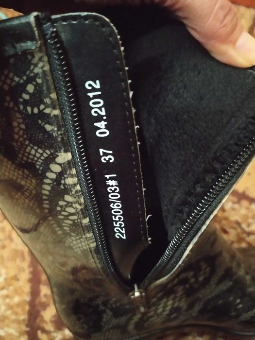 Женские резиновые сапоги 37р.