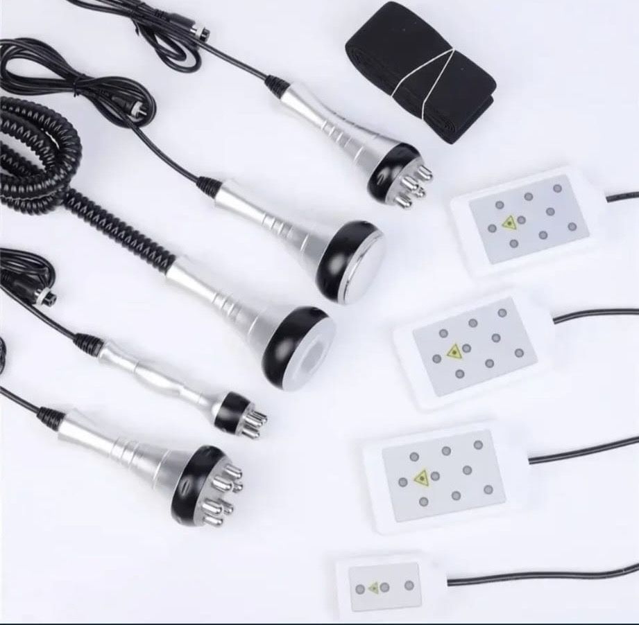 Multifunções 9 em 1 Cavitação + Radiofrequencia + lipolaser