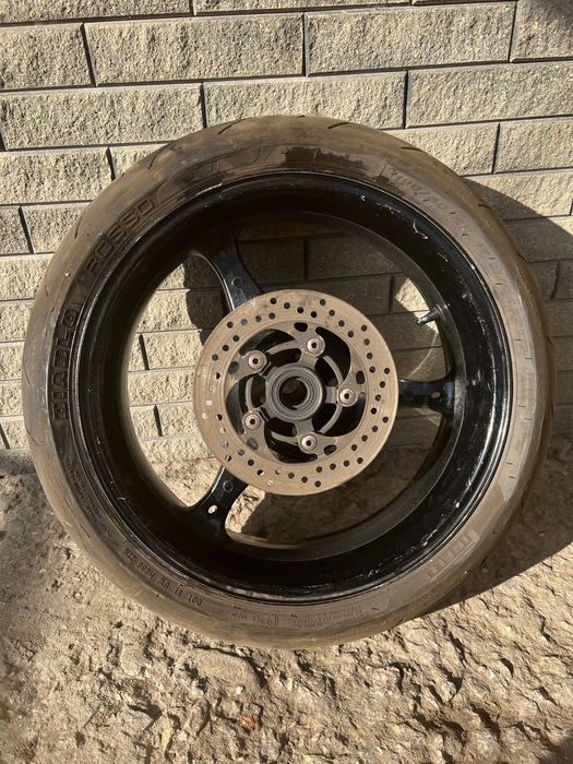 Заднее колесо Suzuki gsx-r 1000 k7 k8 r17