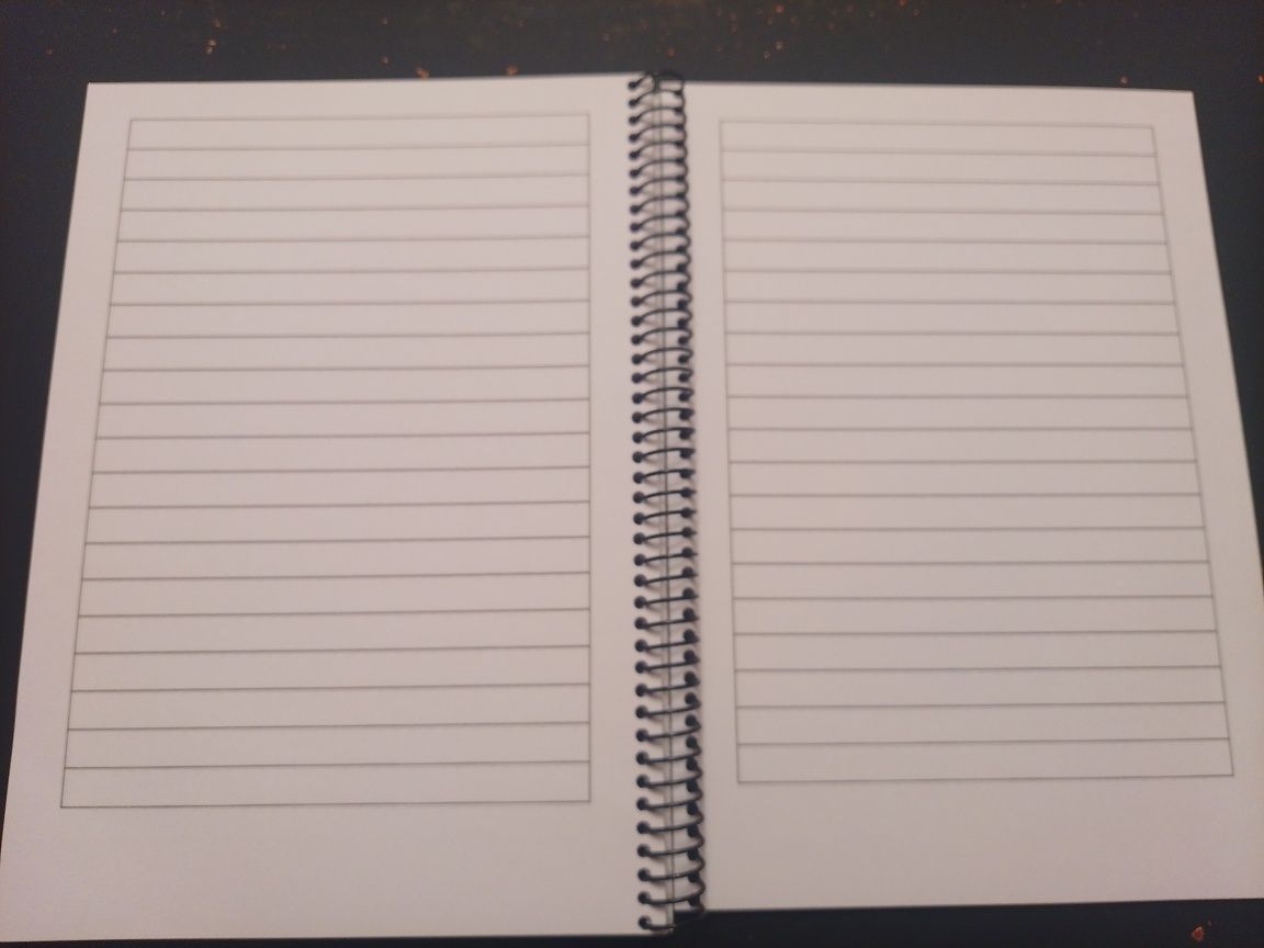Agenda personalizada 2025 com portes incluídos