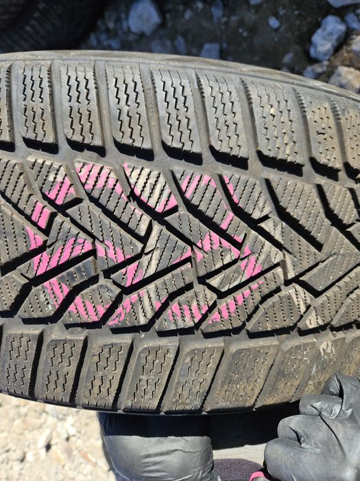 [2szt] Uniroyal 225/40 r19 Zima /// 7,2mm!!! 2022r MONTAŻ