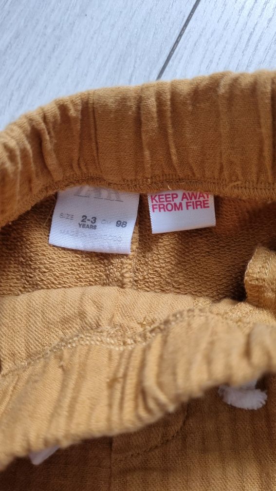 Krótkie spodenki szorty Zara 98 nowe