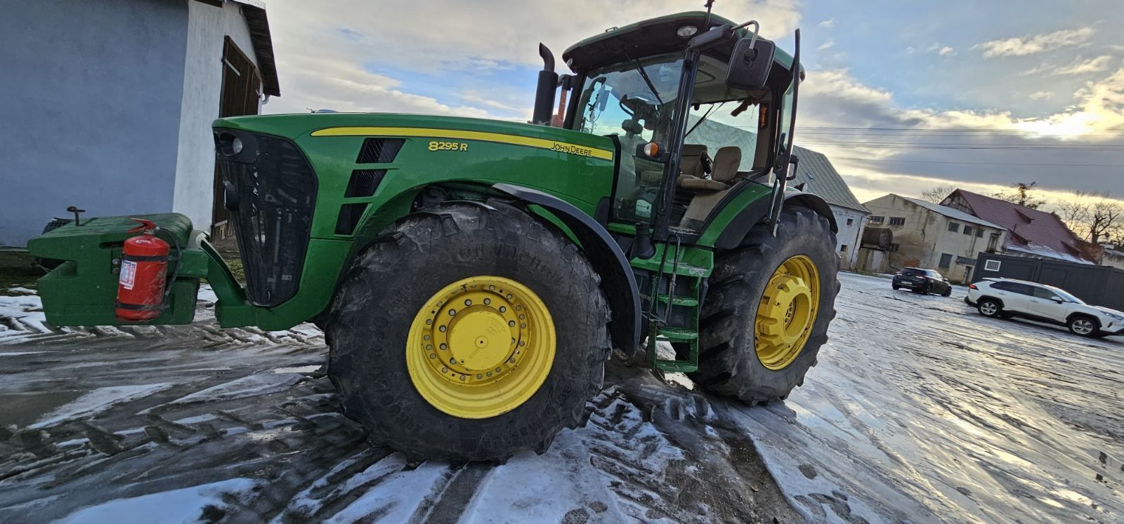 John Deere 8295R