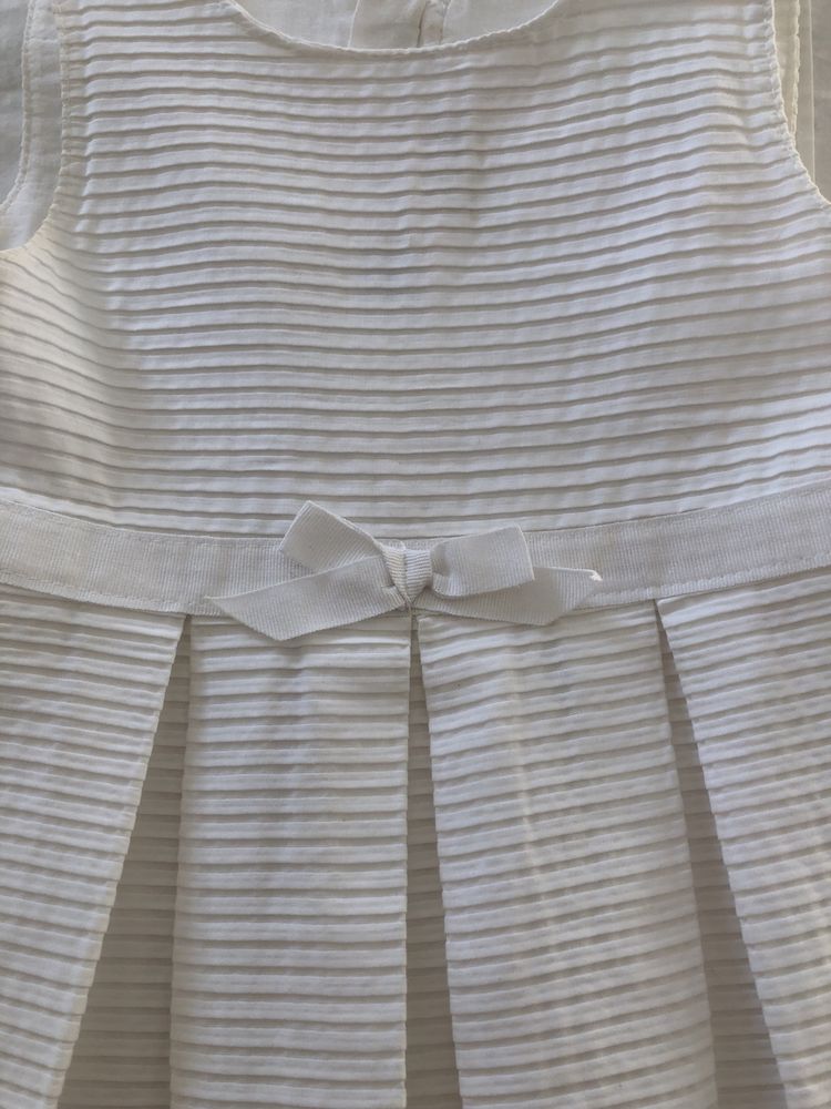 Vestido Chicco 3 anos, em ótimo estado