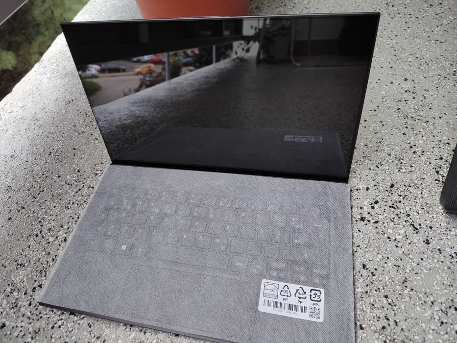 Unikat, Acer Swift 7, ultrabook, dotykowy ekran, win 10 pro, ideał