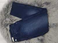 Spodnie jeansowe Wrangler r. 28 (M)