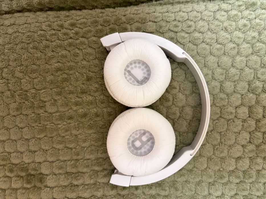 Безпровідні навушники JBL450BT