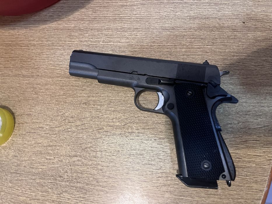 Pistola airsoft