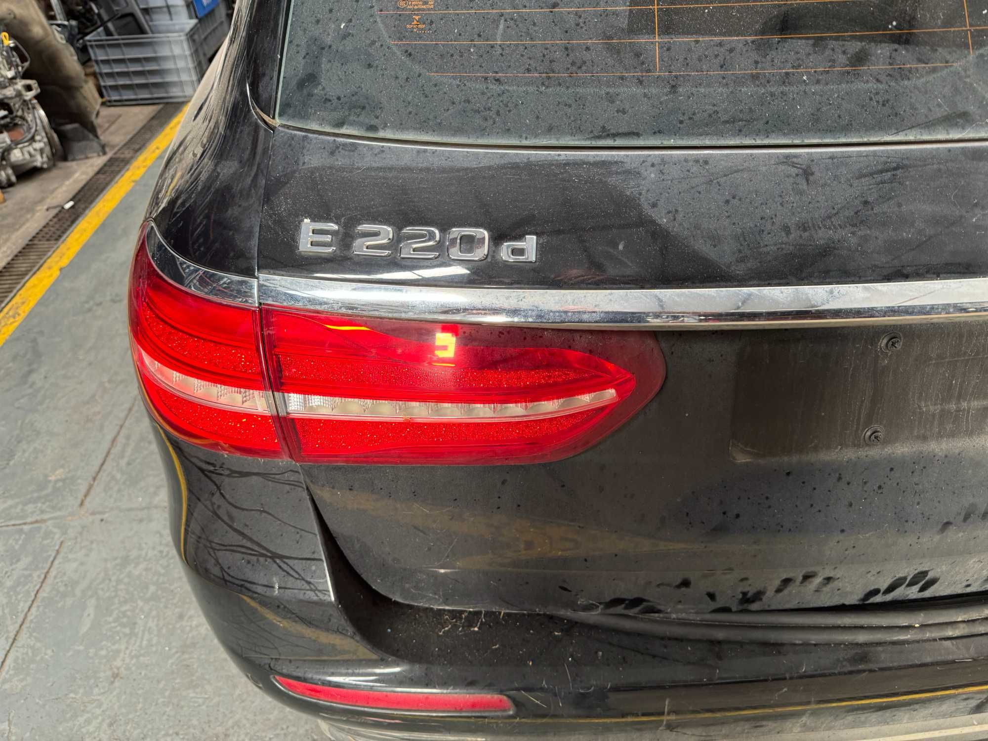 Mercedes E220 de 2016 W213 com cx. de 9 v para Peças