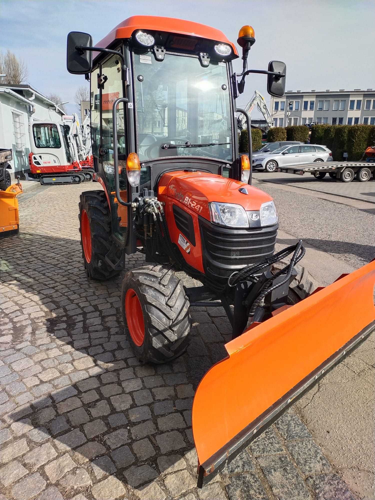 Miniciągnik Kubota B1241 używany. Dostępny od ręki!