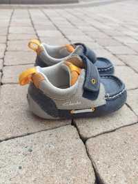 Buciki Clarks r. 20,5