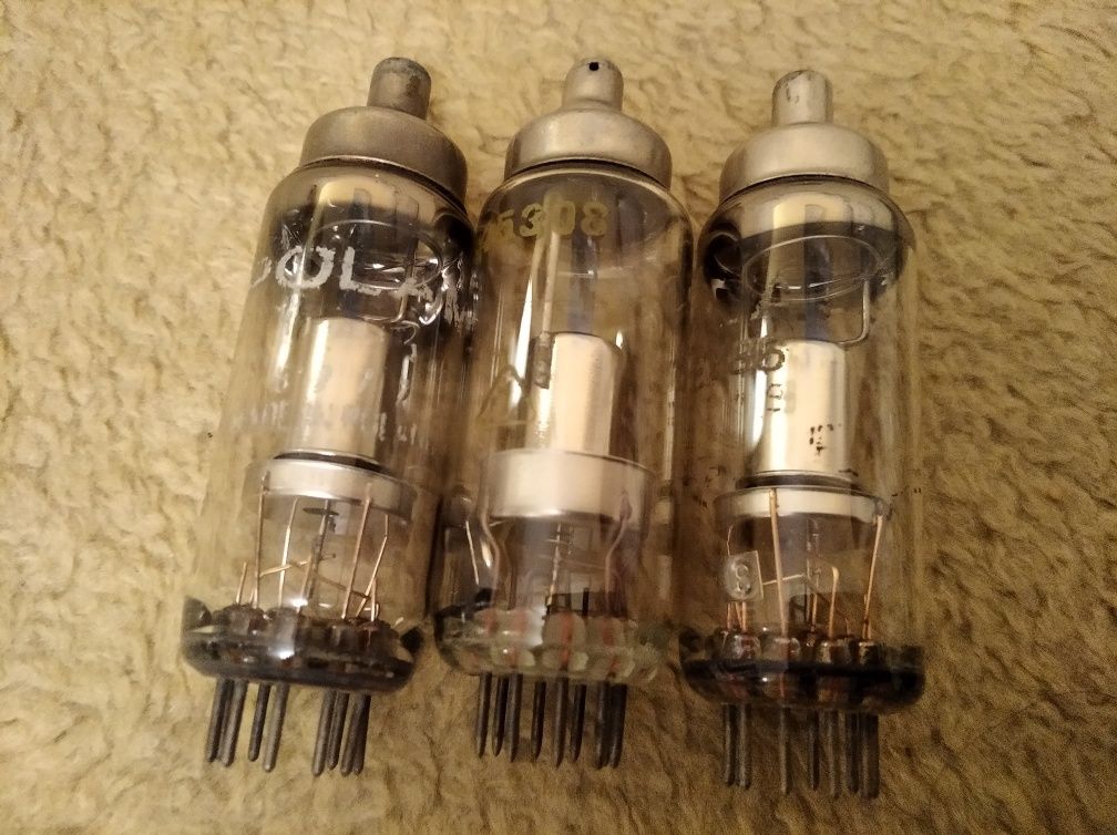 24 lampy elektronowe