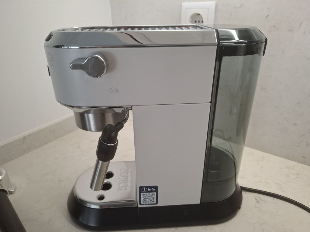 Delonghi Dedica Branca