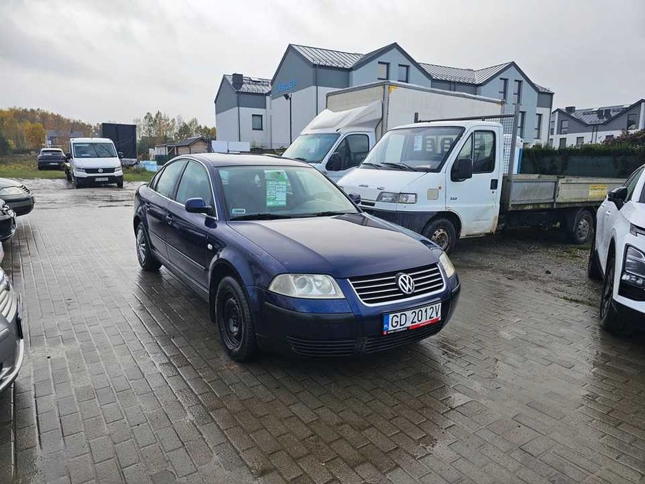 Volkswagen Passat B5/2001 rok/1.6 benzyna + GAZ/ 104KM/opłaty aktualne