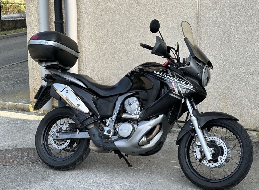 Honda Transalp 700c - 2009