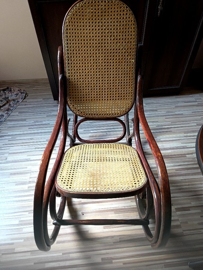 Fotel bujany PRL