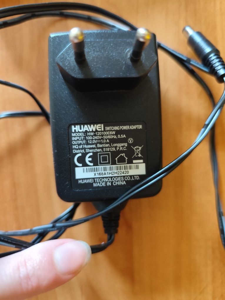 Стаціонарний wi-fi роутер Entel Huawei B310s-518