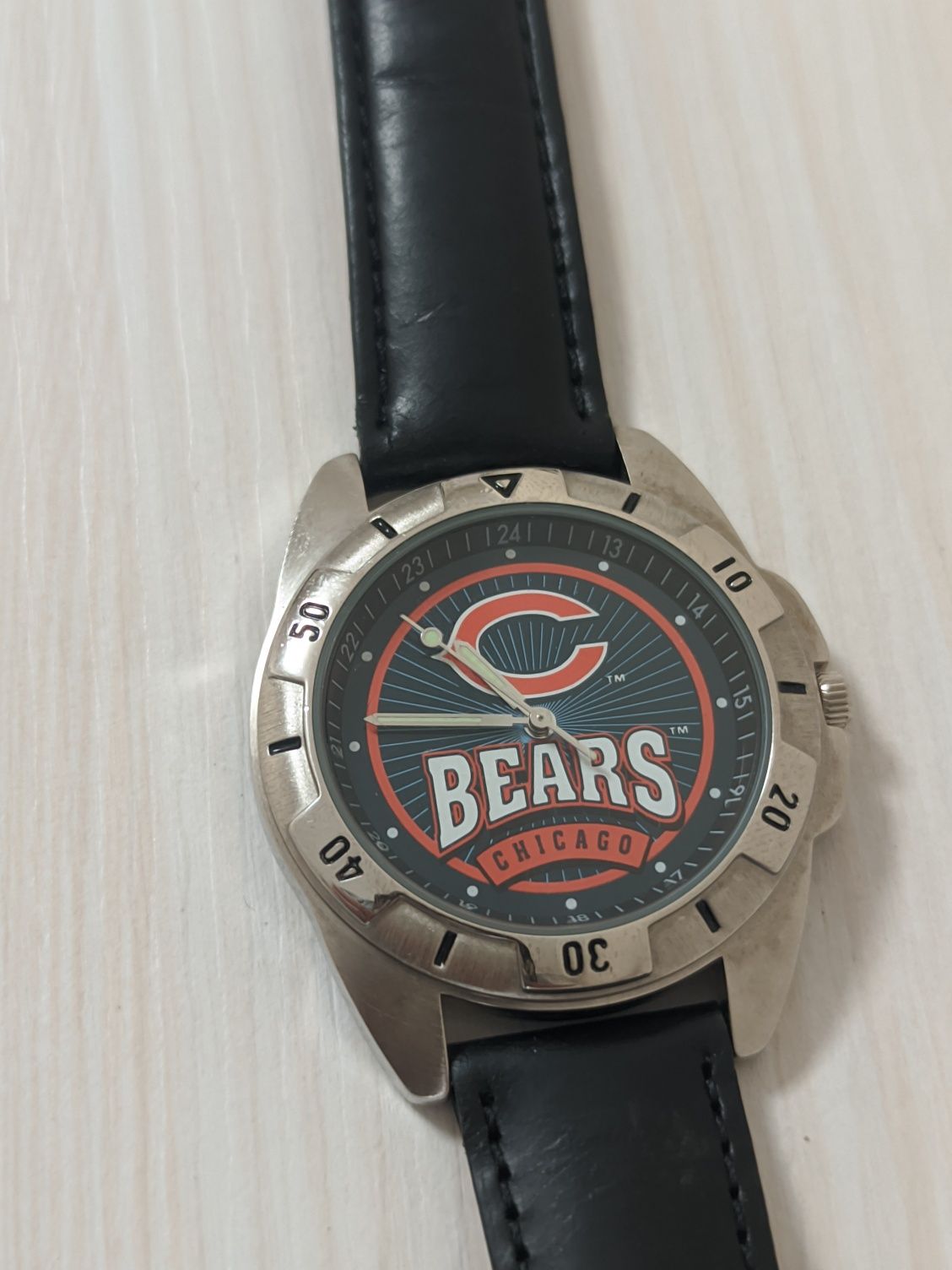 Часы NFL Чикаго Беарз Chicago Bears Fossil оригинал