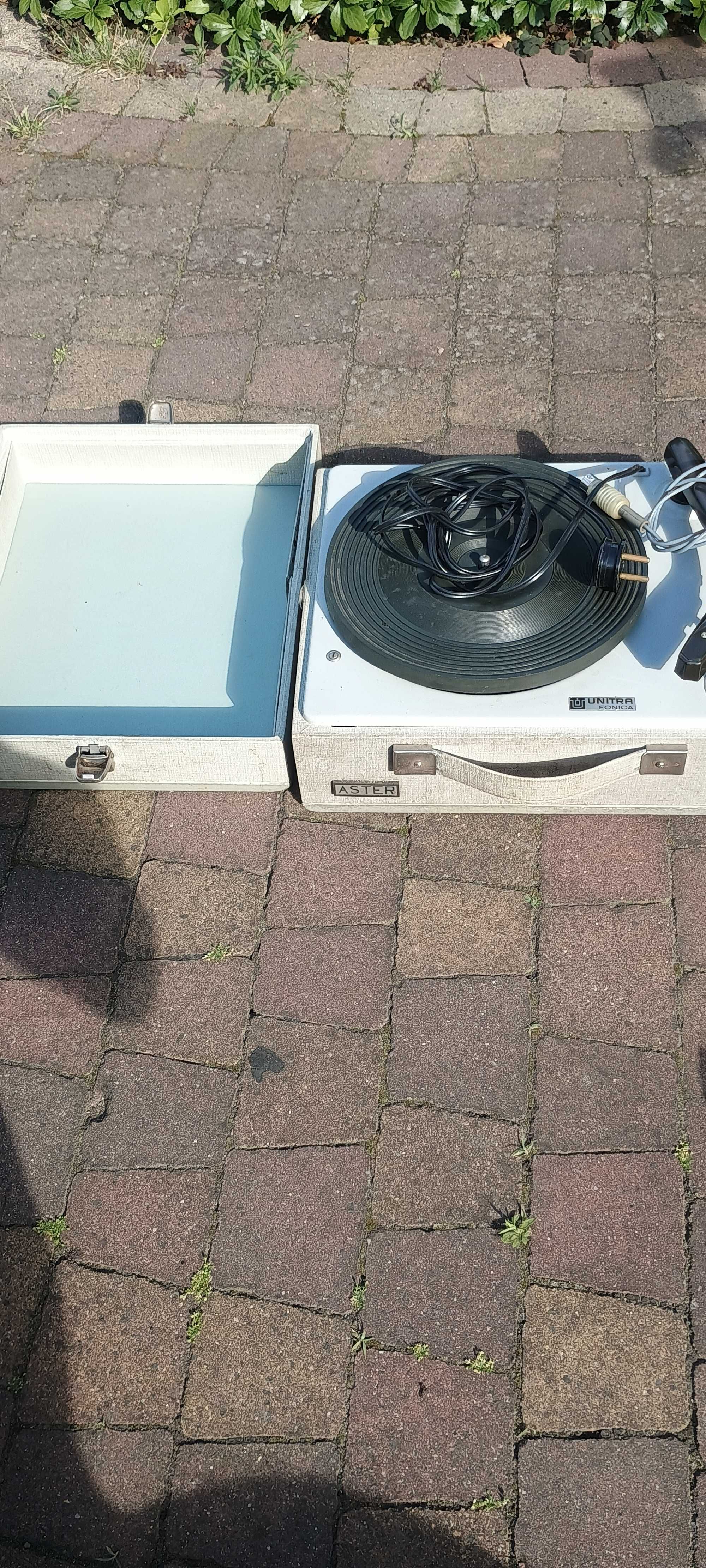Gramofon Unitra Aster