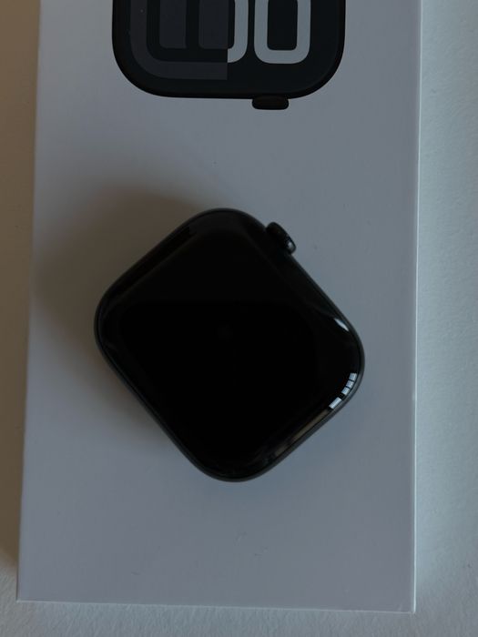 Apple Watch Series 10 46mm - Cellular + GPS - NOVO