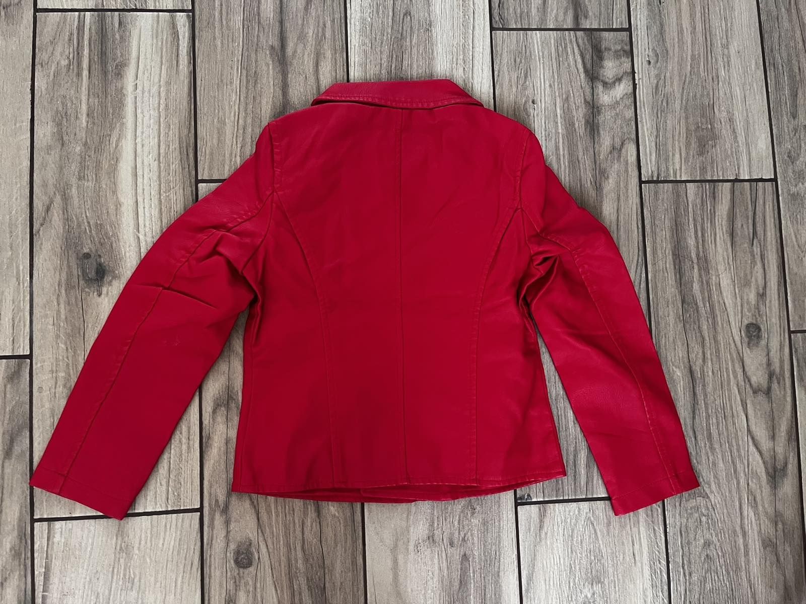 Новая куртка-косуха для девочки на рост 158/164 фирмы"Glo-Story"