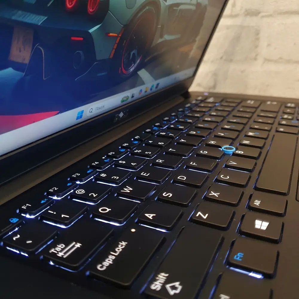 Ноутбук Dell latitude 7480 озу-16гб ccd-256гб