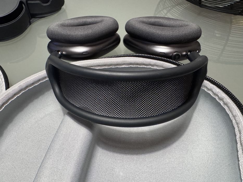 Airpods Max como novo