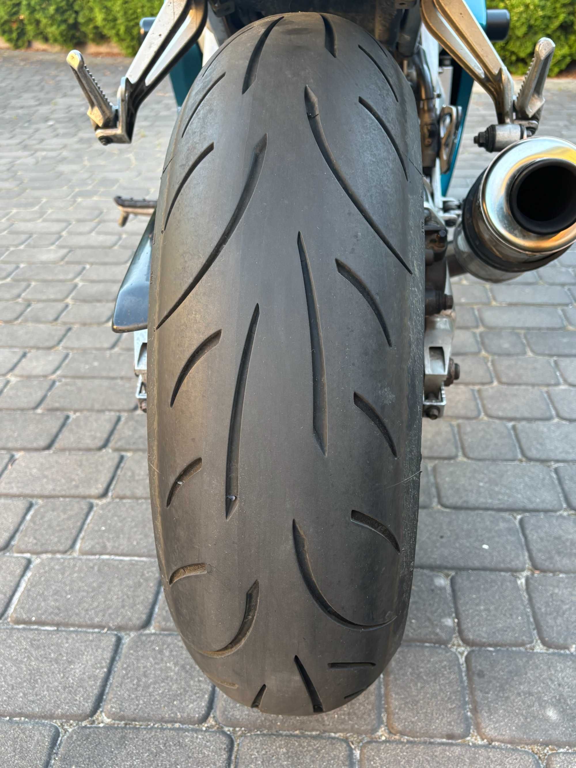Honda CBR F4 na kat. A2.