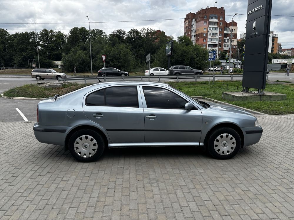 Продам Skoda Okrtavia 1.6 mpi газ/бензин