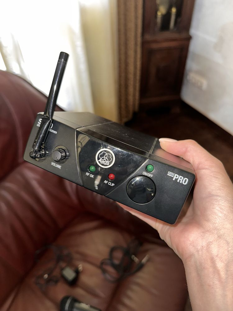 Продам Мікрофон AKG WMS40 mini vocal
