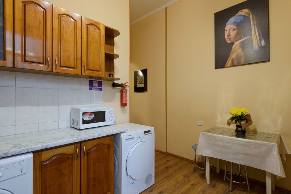 Хостел подобово і Довгостроково Центр Києва Метро Золоті Ворота