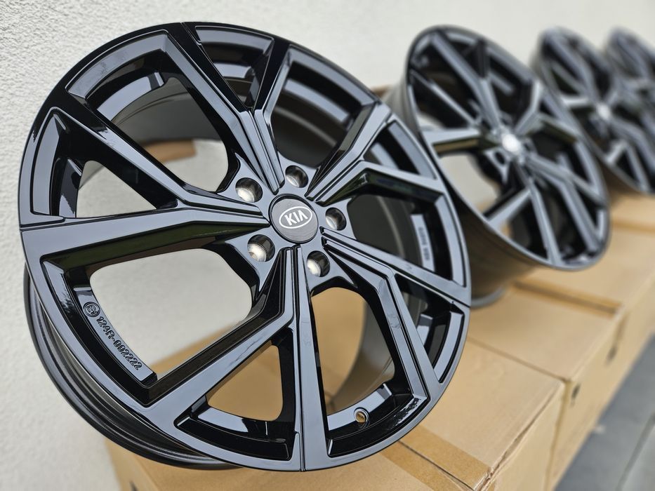 KIA 18 " Nowe 5x114,3 Sportage Ceed Niro Sorento ProCeed Czarne Felgi