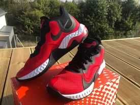 Кроси Nike air renew