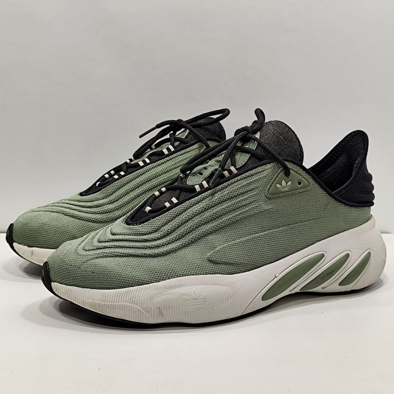 кросівки Adidas SLTN 46.5р/30см