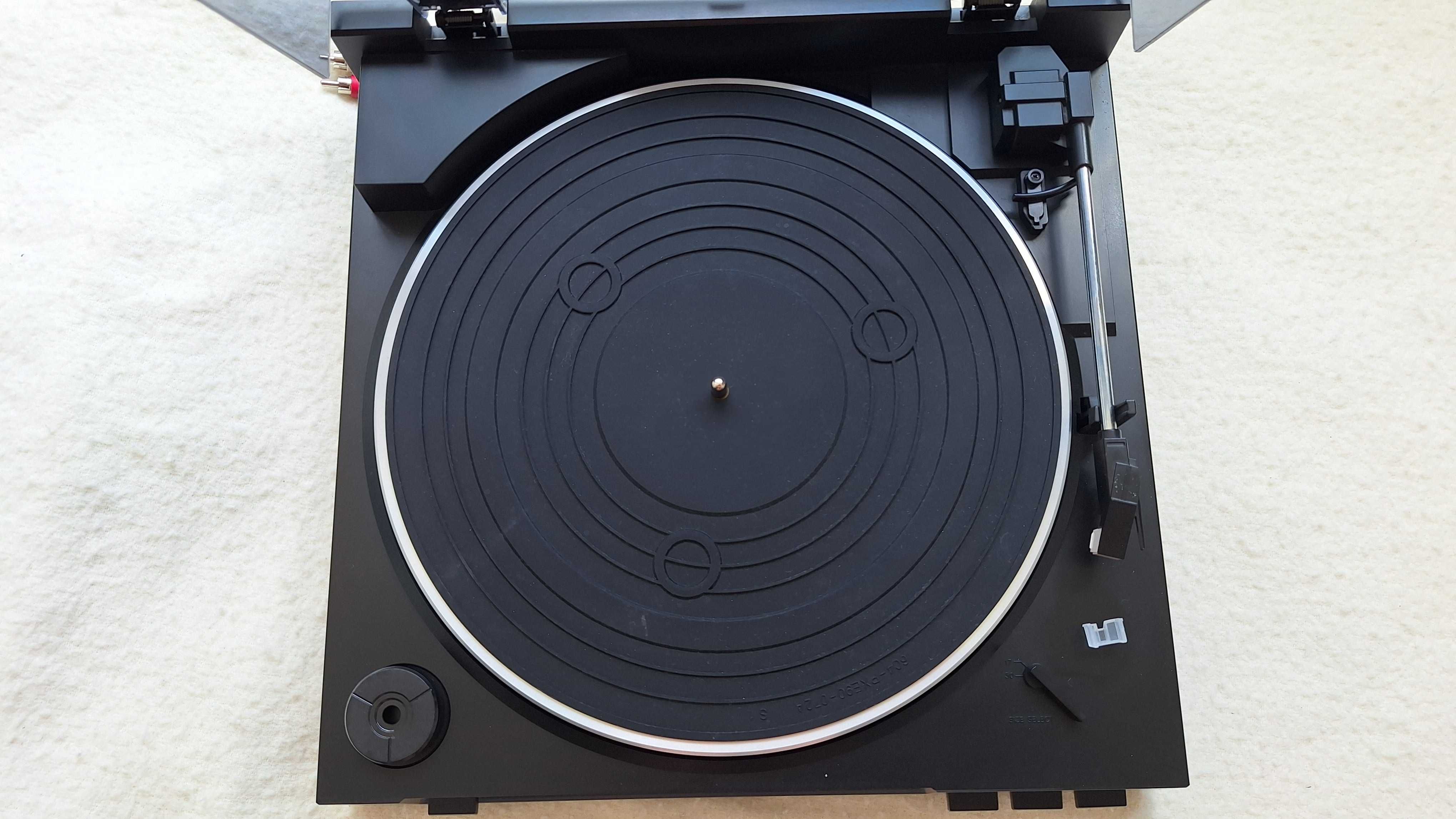 Gramofon Dual dt 210 usb